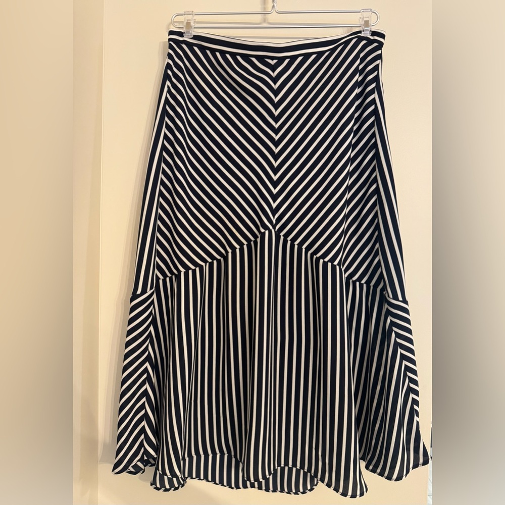 Banana Republic Black & White Chevron and Stripe A-Line Skirt